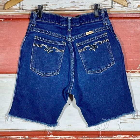 24w RARE 70s USA Vintage Rustler by Wrangler‎ Women's Cutoffs - Picture 1 of 9